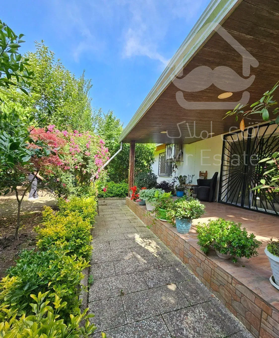 فقط پول زمین این باغ ویلا رو پرداخت کن