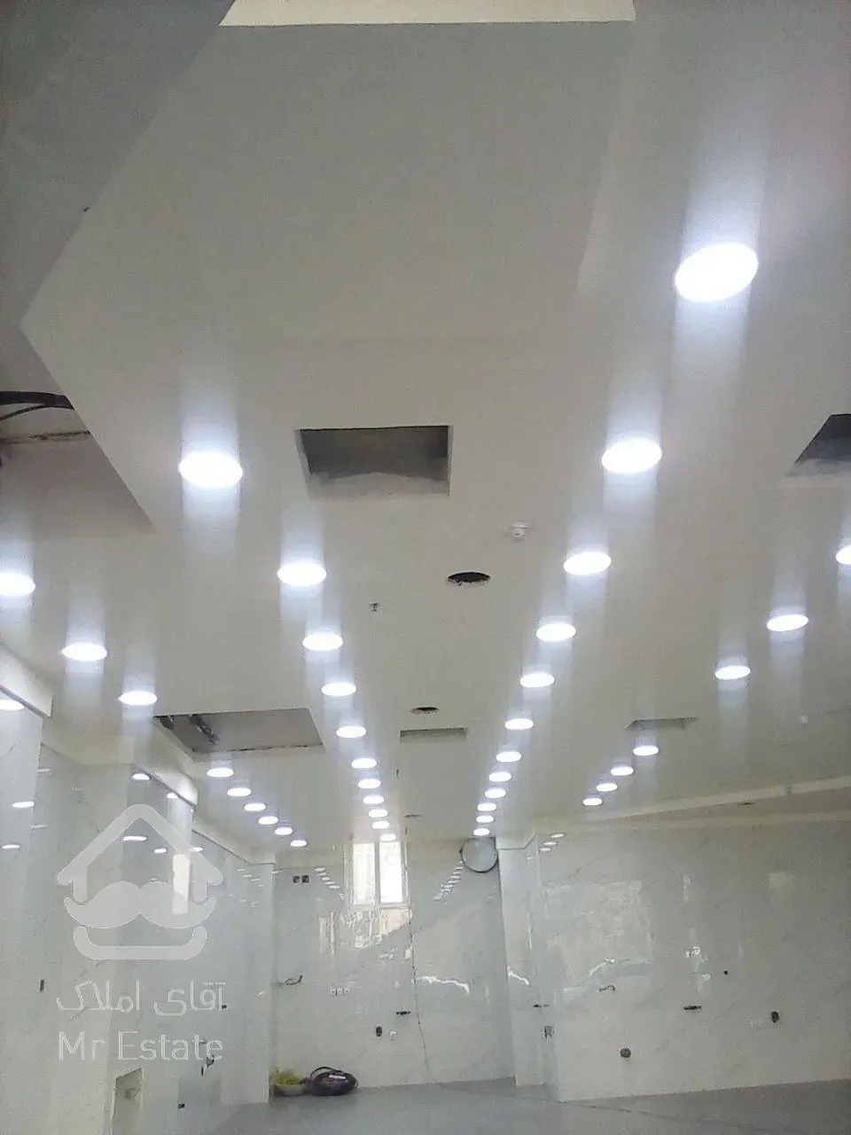 ۳۷۰متر تجاری فردوس شرق