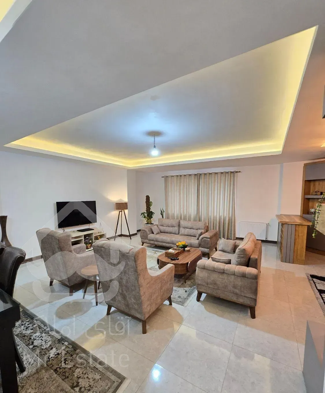 فروش آپارتمان ۱۳۰متری ۳ خوابه/فرمانداری