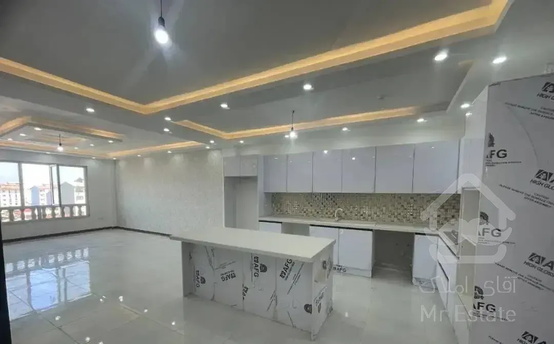 فروش واحد نوساز ۱۰۰ متری با ویو دریا و سند تک‌برگ