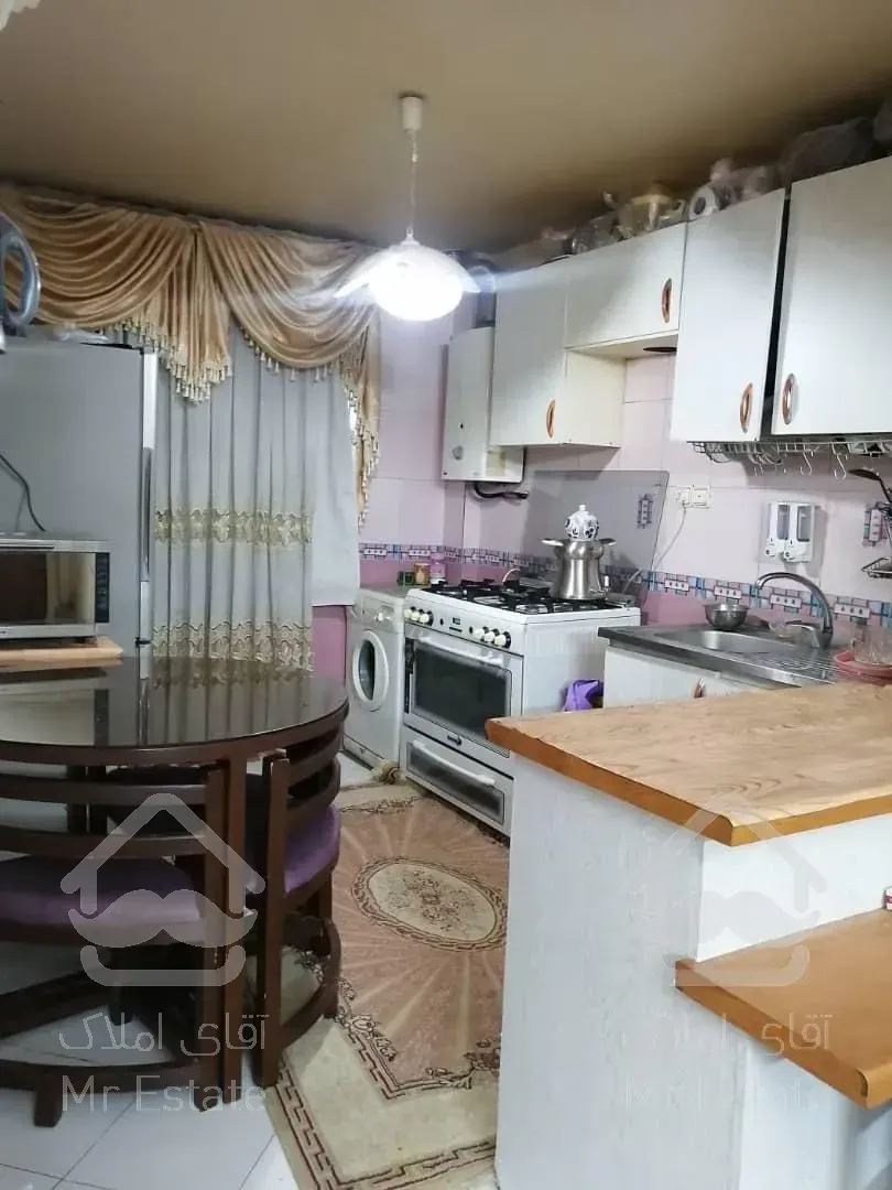 66متر 2خواب / حیاط دار / بازسازی شده / امام خمینی