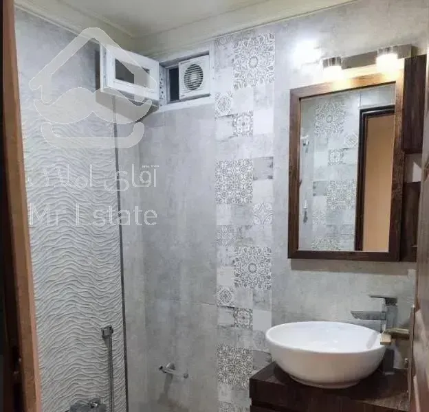 ۳۷۰متر در۳طبقه یکجا،دنج،نورگیردهکده المپیک زیبادشت