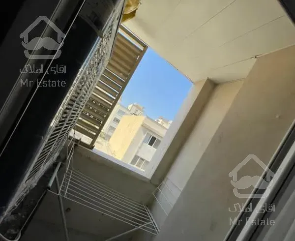 آپارتمان  ۱۰۱ متر  دوخوابه