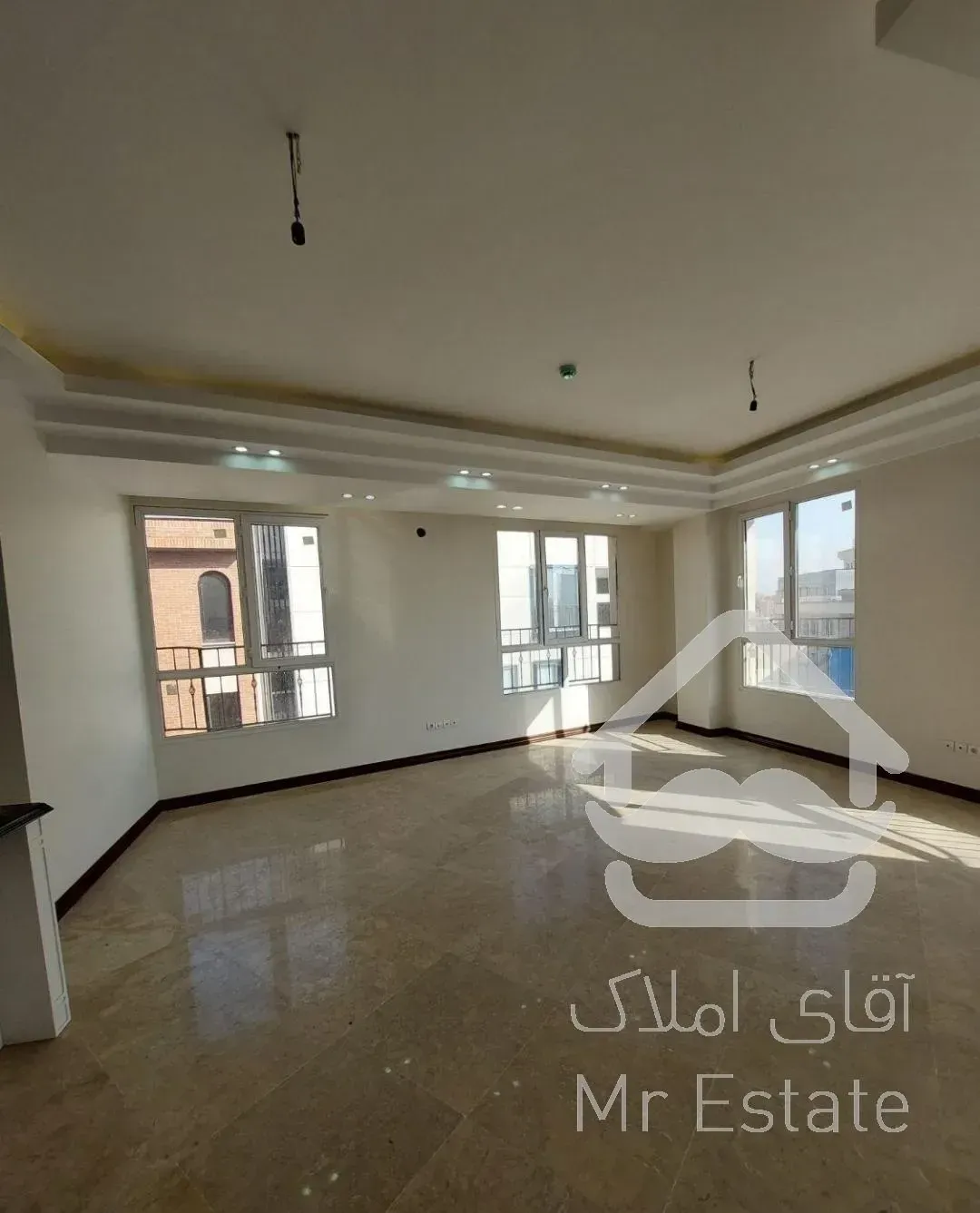 فروش آپارتمان 70 متر 2 خواب بلوار فردوس غرب