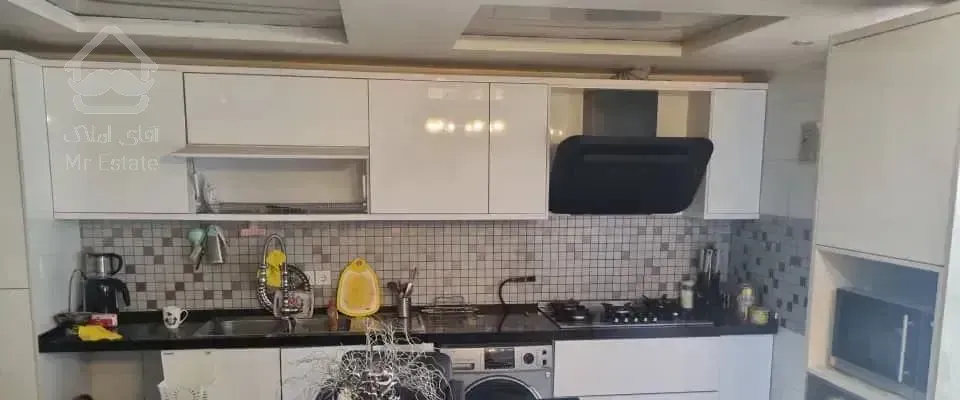 ۱۴۰ متر تکواحد سالن پرده خور