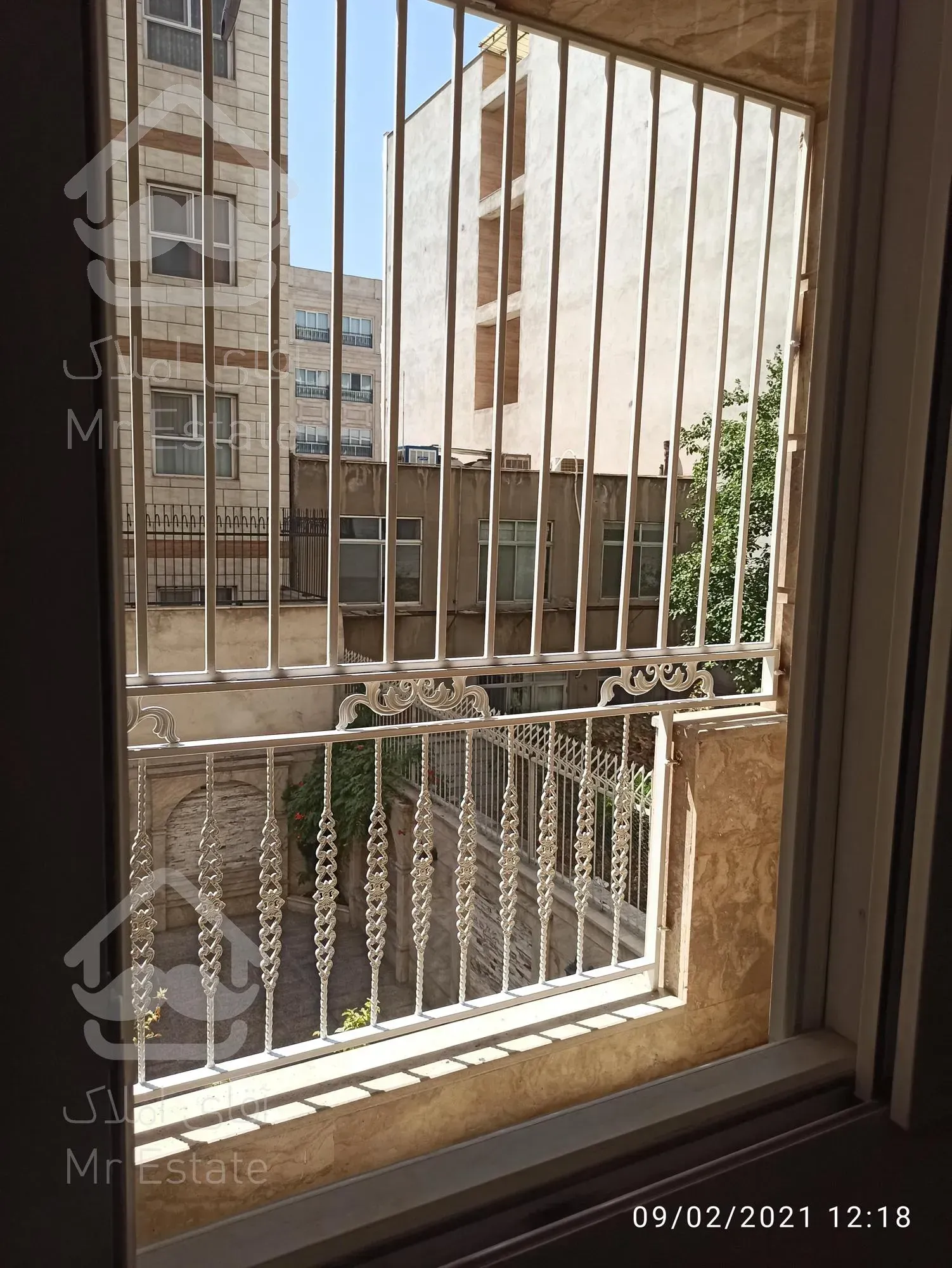 ۲۱۰ متر/۳خوابه/مستر/فول/نوساز/بهترین بن بست سازمان برنامه مرکزی