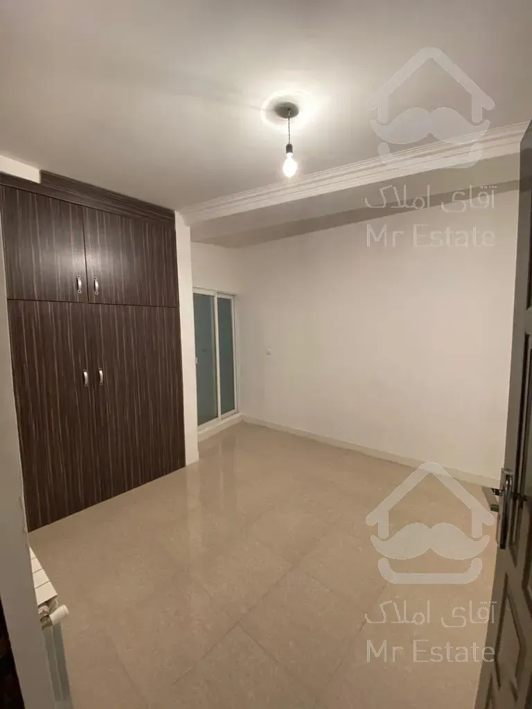 آپارتمان خوش نقشه و زیبا ۹۶متری بلوار طالقانی