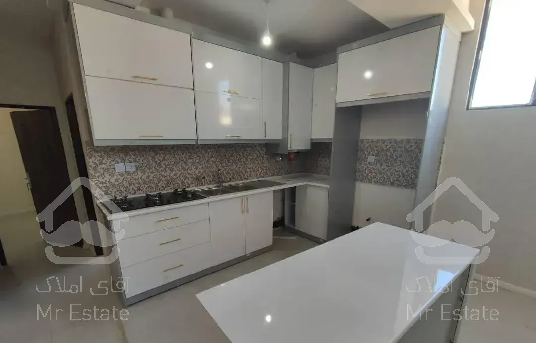 مطهری شمالی طبقه دوم (اسانسوروپارکینگ اختصاصی)