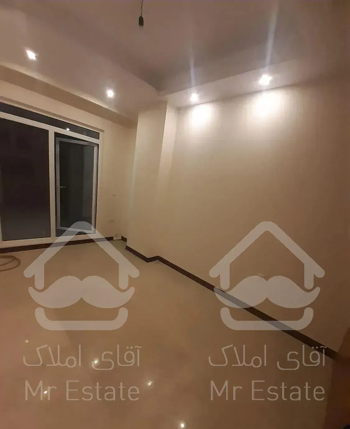 آپارتمان ۱۰۰متر ۲خواب نوساز خوش نقشه