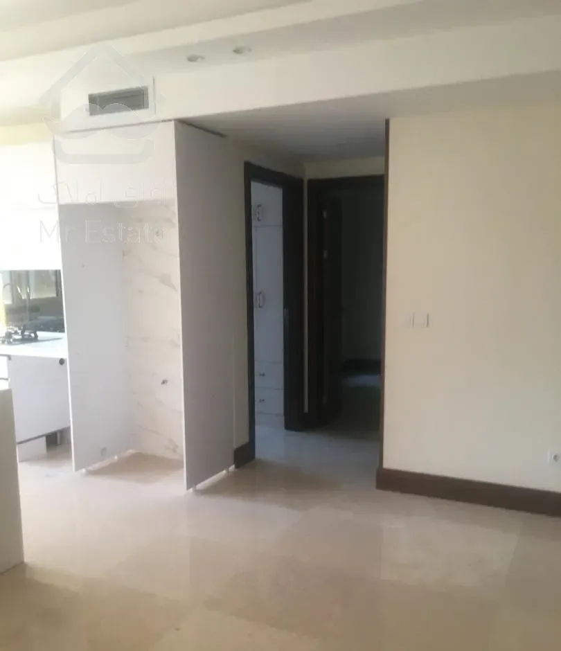 فروش آپارتمان ۹۵ متری ۲ خوابه در قزل قلعه