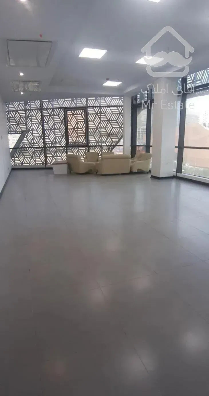 واحد ۸۵ متری مجتمع اداری مجاورت دریاچه چیتگر