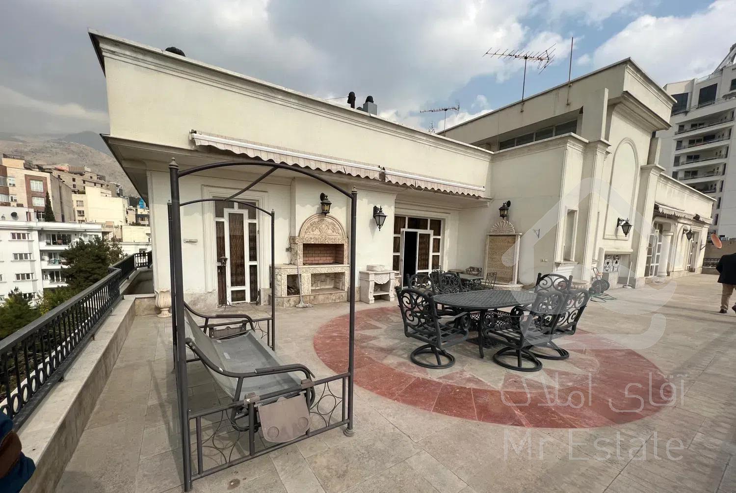 ۳۷۰ متر پنت هاوس فرمانیه ۱۷۰ مترتراس