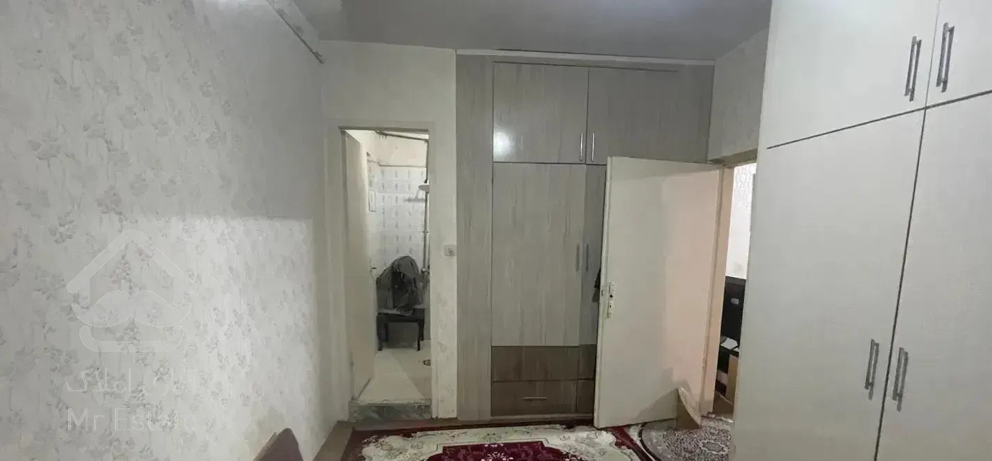 اپارتمان ۵۰ متری فاز ۲ رستگاری طبقه دوم