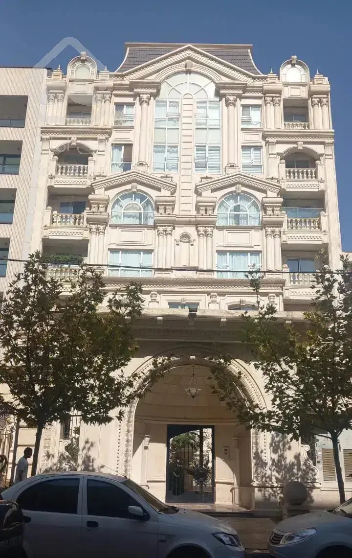 آپارتمان 130متر3خواب(هروی)حسین آباد ریحانی