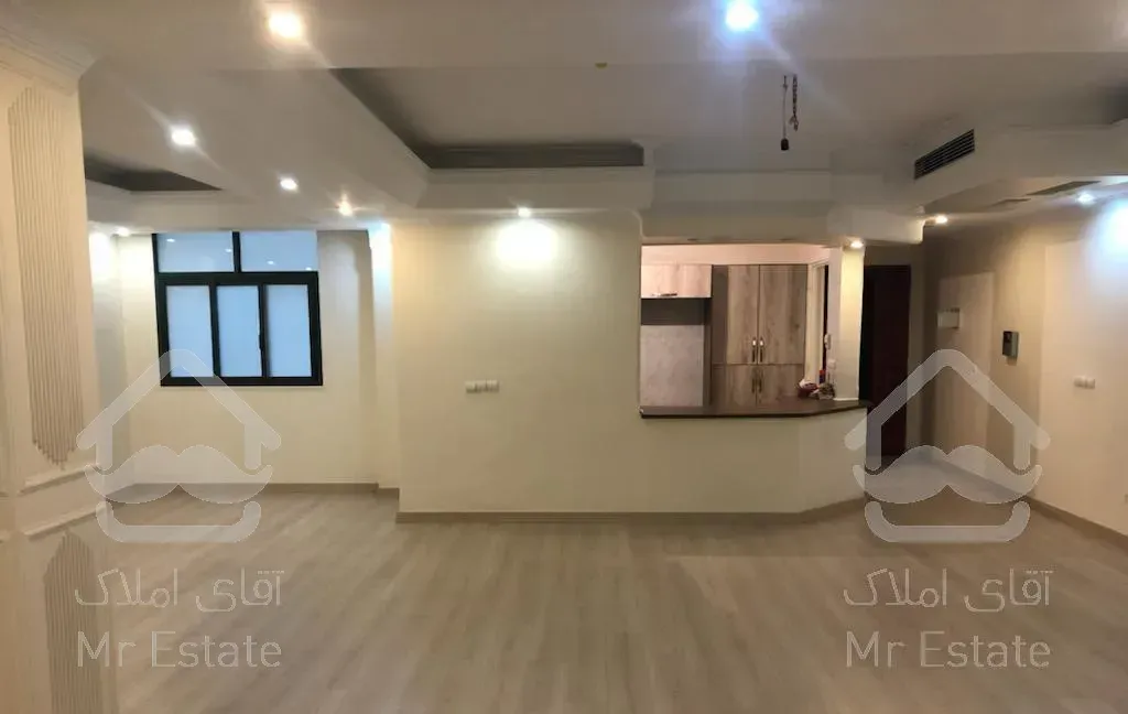 ۱۵۰ متر دزاشیب عمارت کاخ رویال پارک