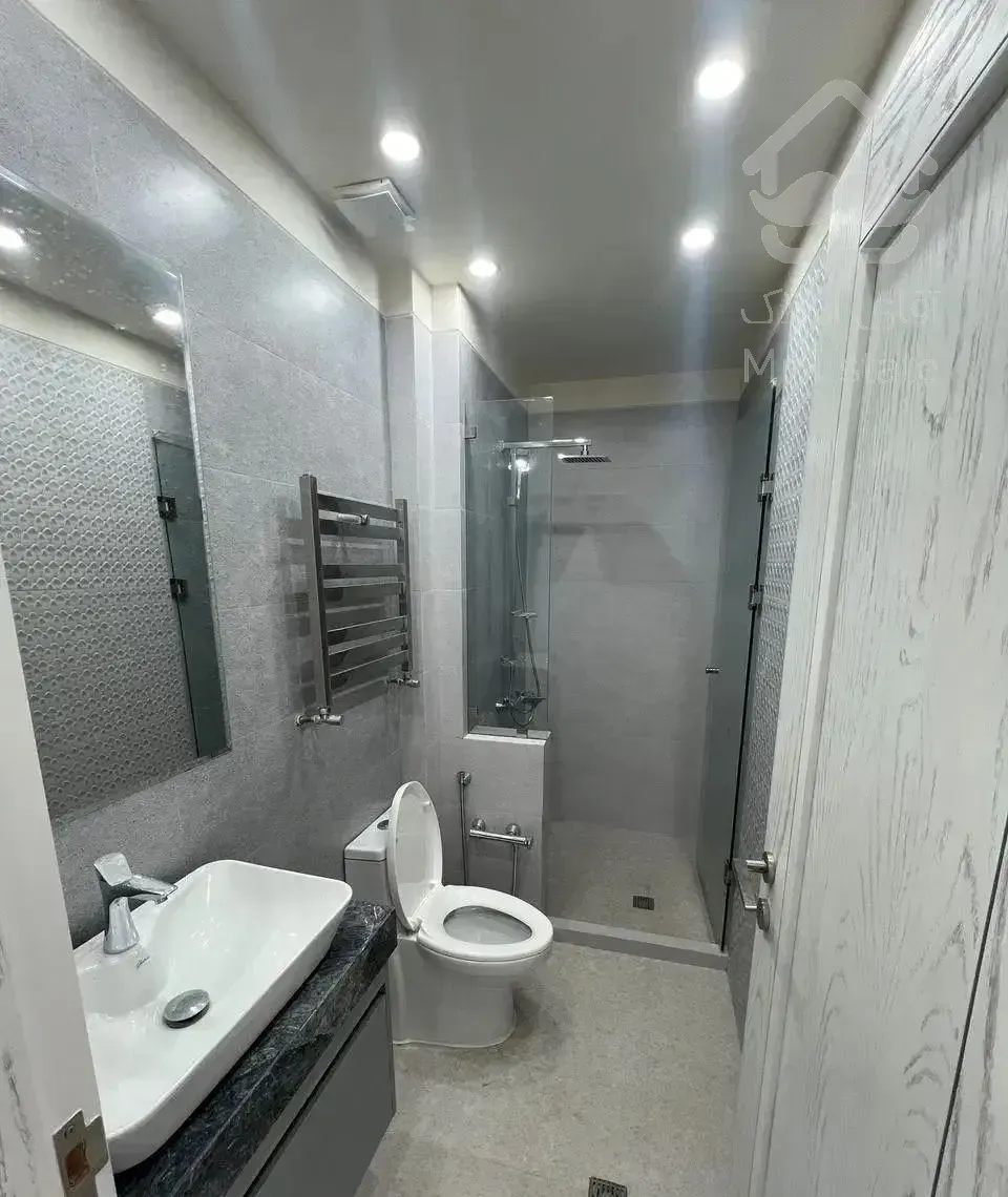 ۸۹ متر تهران ویلا/شمال پارک تهران ویلا/نوساز