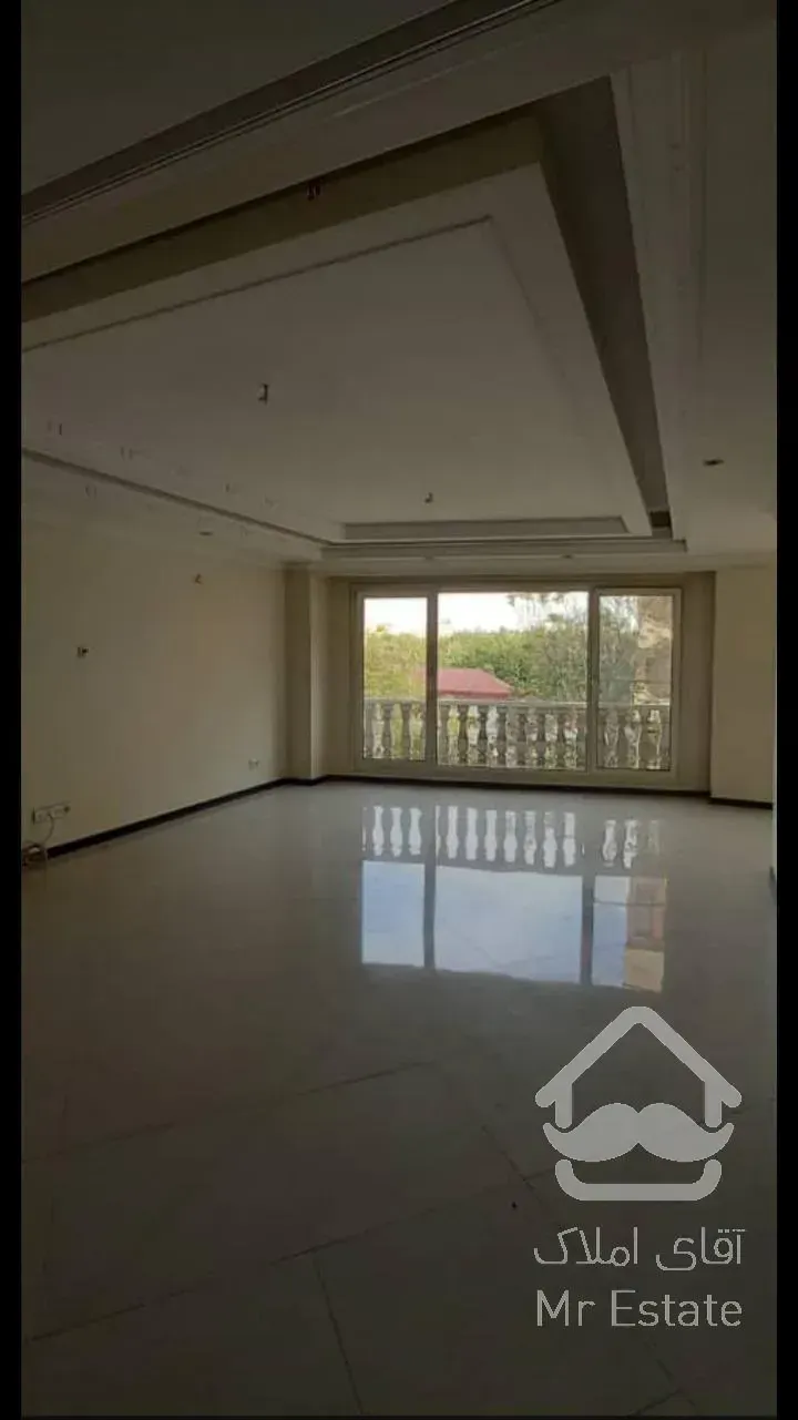 آپارتمان ۱۳۵ متر در نیاوران