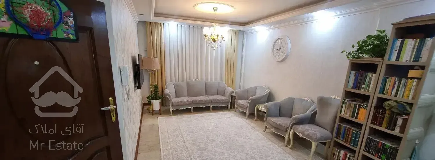 فروش فوری / آپارتمان ۶۳ متری /با پارکینگ سندی