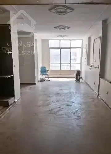 ۱۲۵متر با بالکن بزرگ مناسب سکونت و محل کار