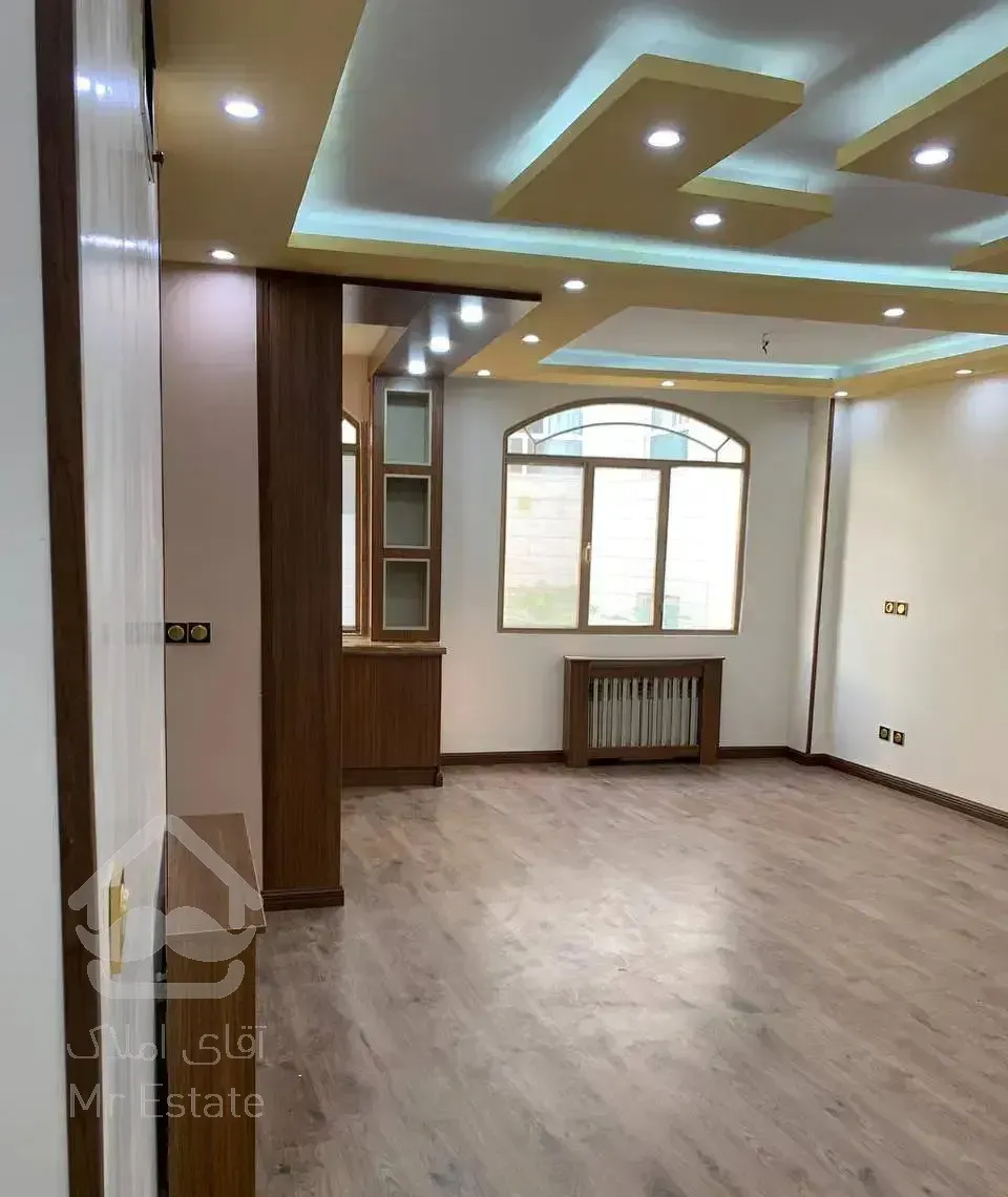 ۳۷ متر پارکینگ دار خوش نقشه