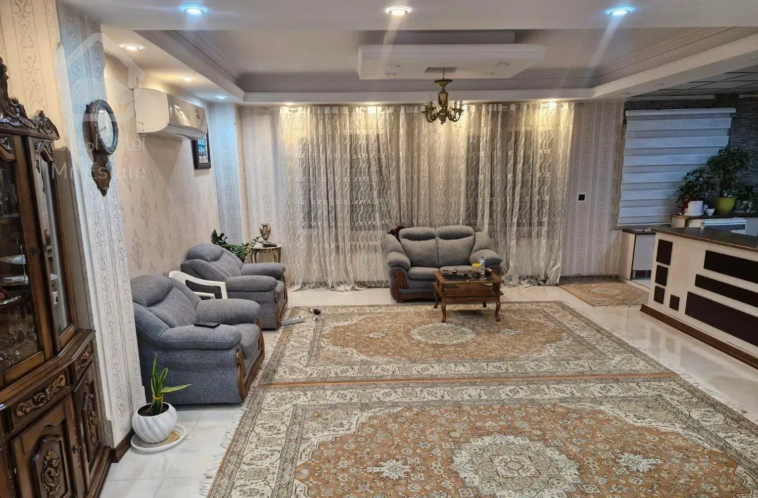 ۱۱۵مترتکواحدی۳خ ط۱ ویلاشهر سروازاد چیتگر