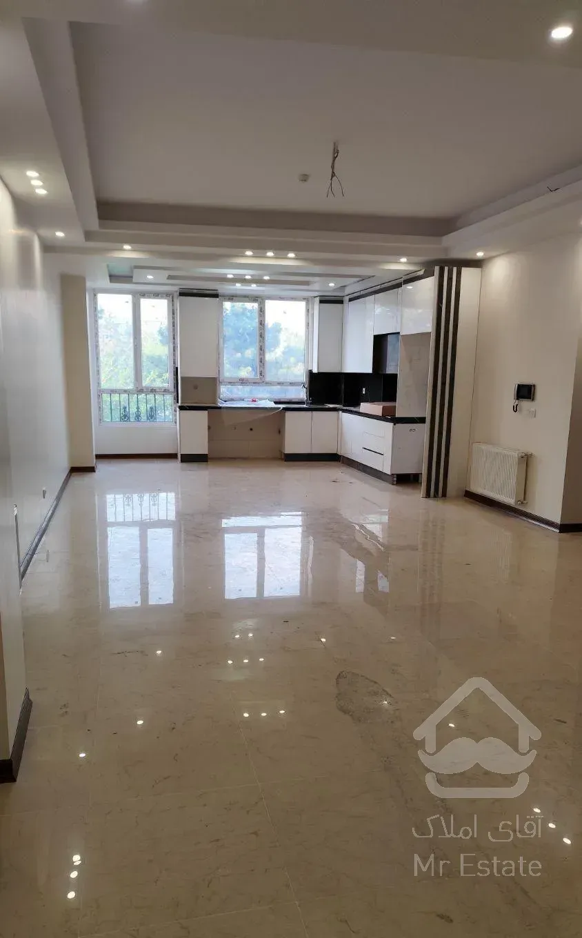 آپارتمان نوساز دوخوابه 105 متر