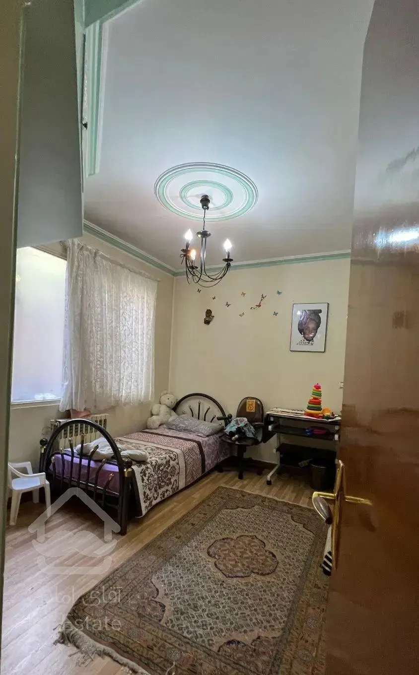 ۶۰متر  یکخواب  فول امکانات  معلم ( مرودشت )