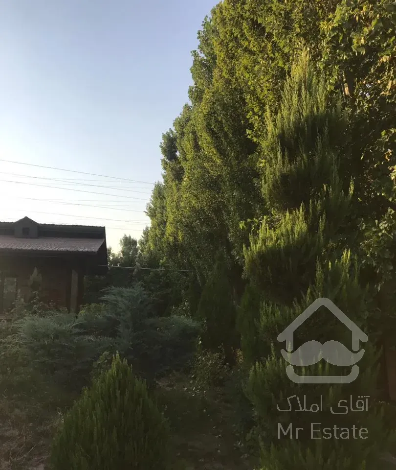 ویلا باغ 1950 متری دو خواب سند تک برگ