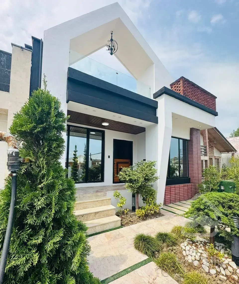 ویلاباغ همکف روفدار نوساز 160متری سند تک برگ شهرکی