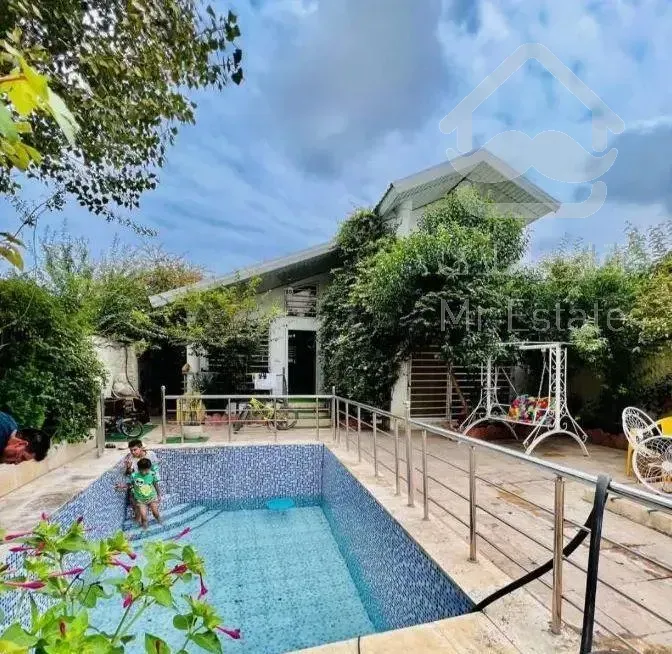 باغ ویلای استخردار ۳۰۰ متری / مبله / زیر قی.مت