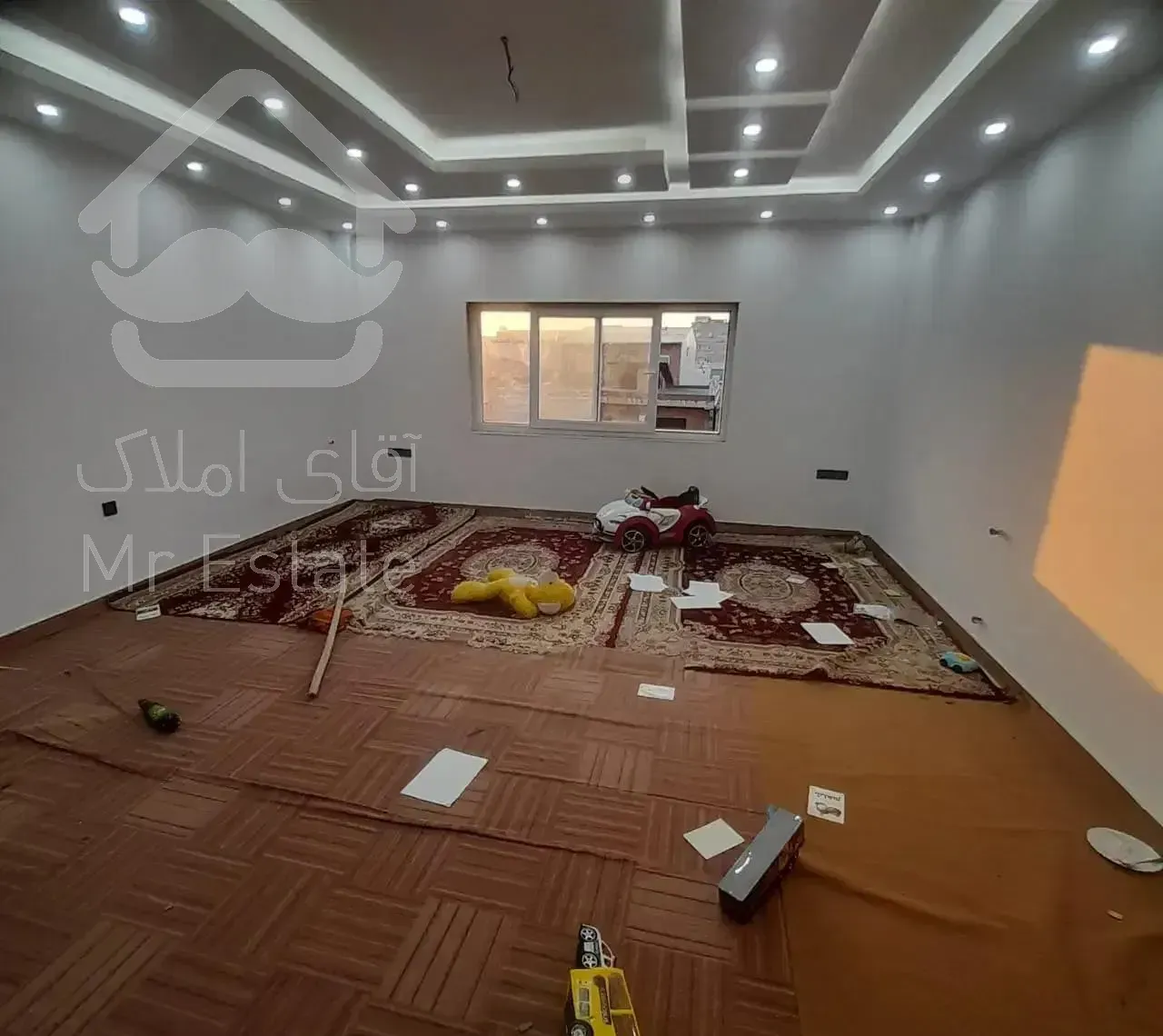 آپارتمان طبقه دوم خیابان معلم/نوساز