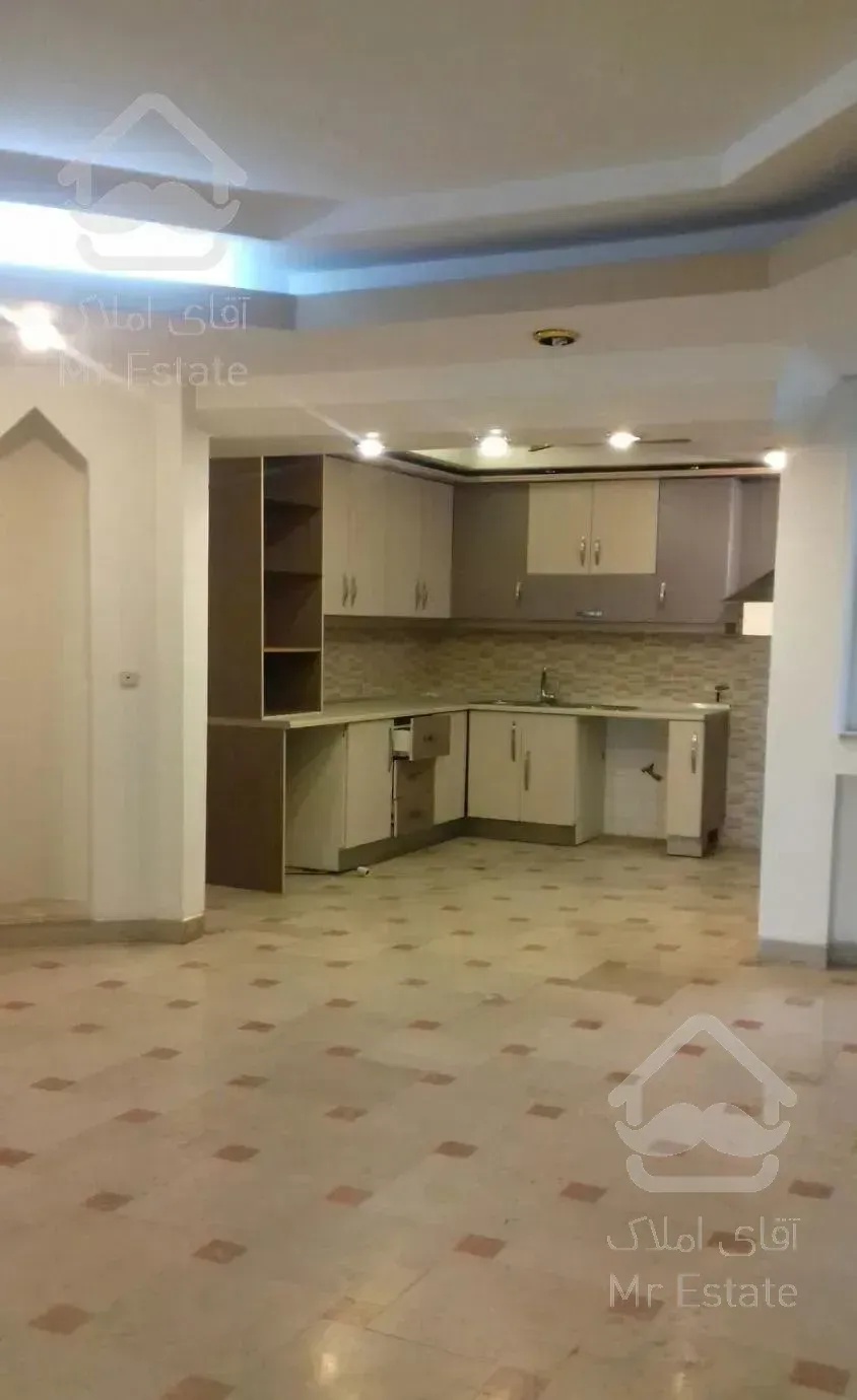 اپارتمان230 متری با 145متر قدرالسهم ،سهروردی