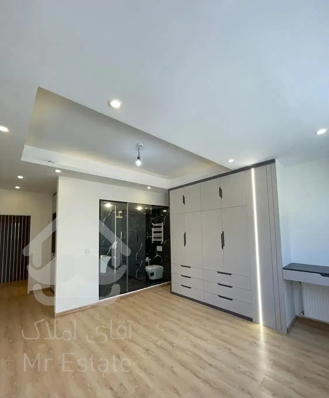 ۱۷۰مترکلیدنخورده مدرن/۲پارکینگ سندی ۱۱فاز ۱گوهردشت