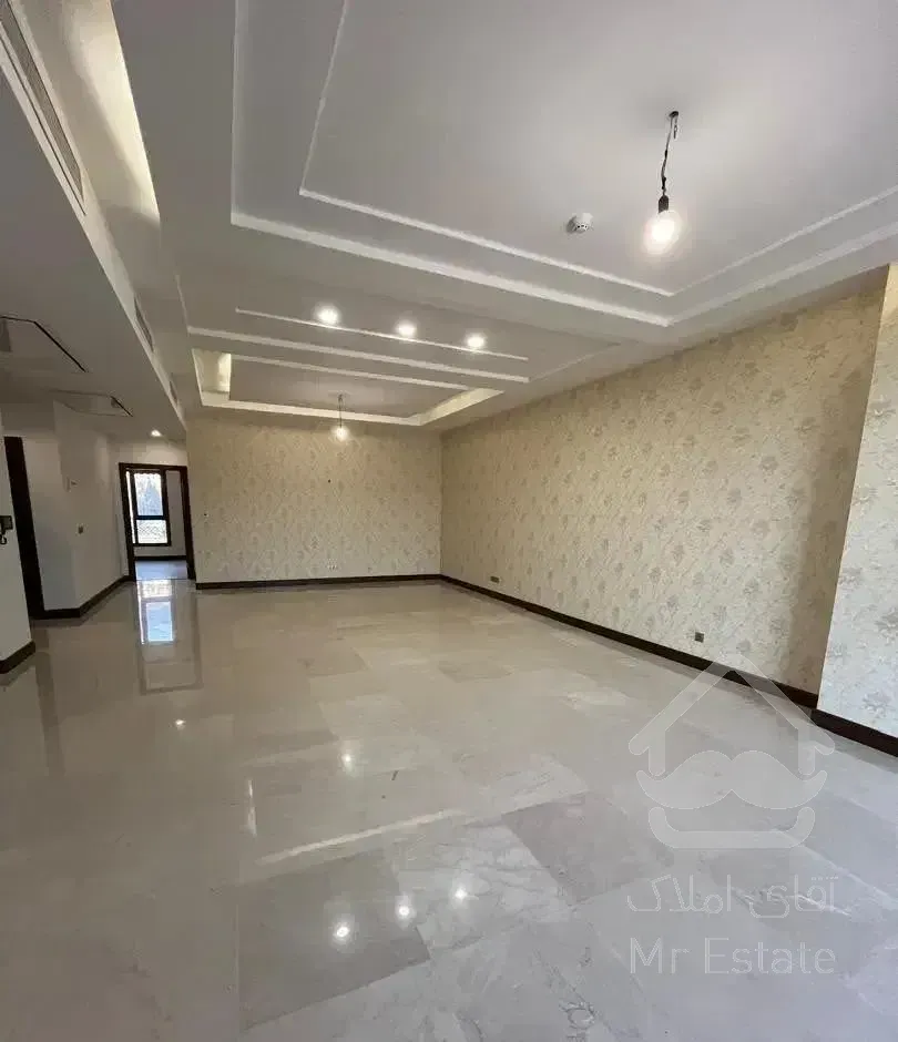 زعفرانیه ۱۸۰متر۳خواب/کلید نخورده