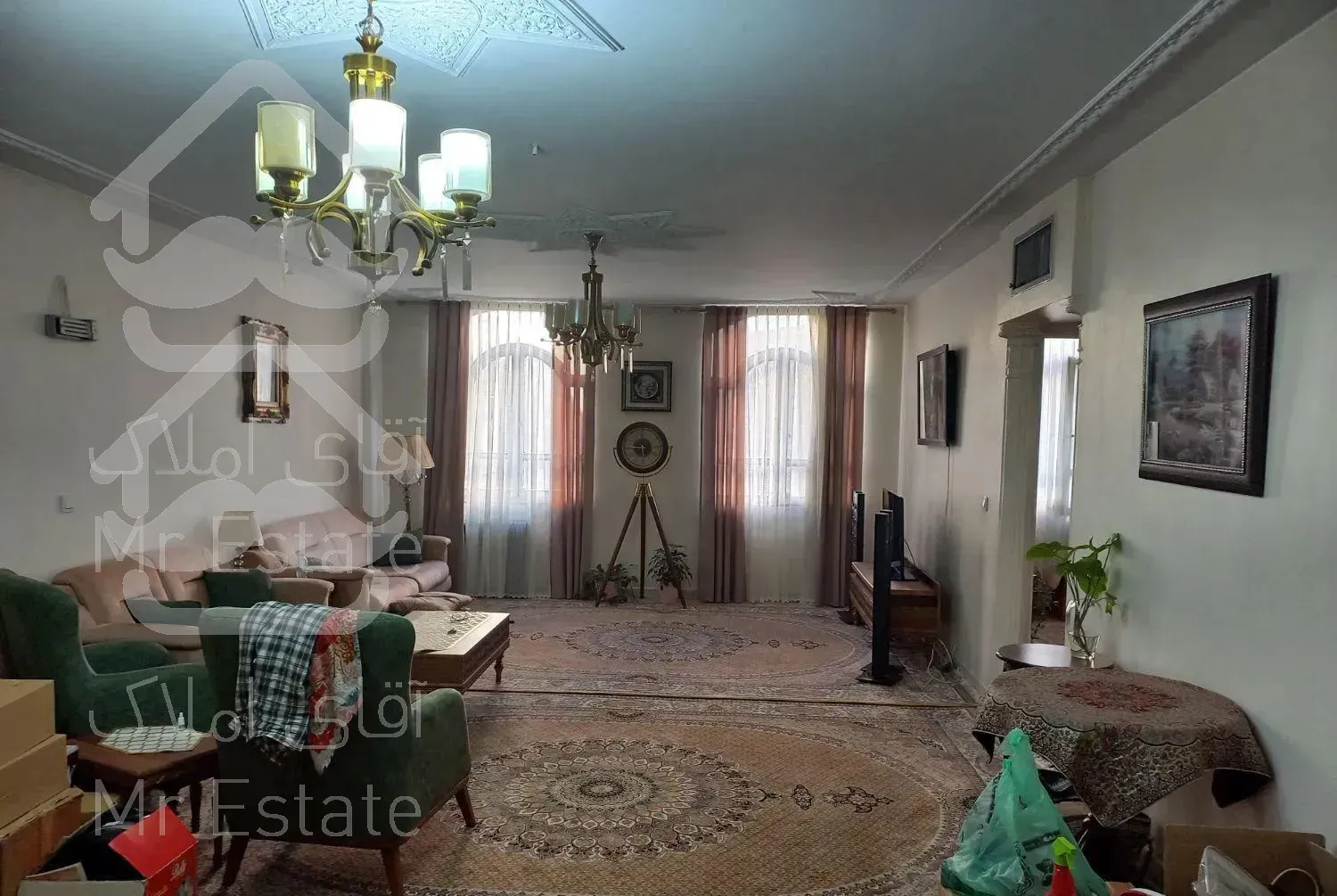 ۱۱۰ متری شاهین