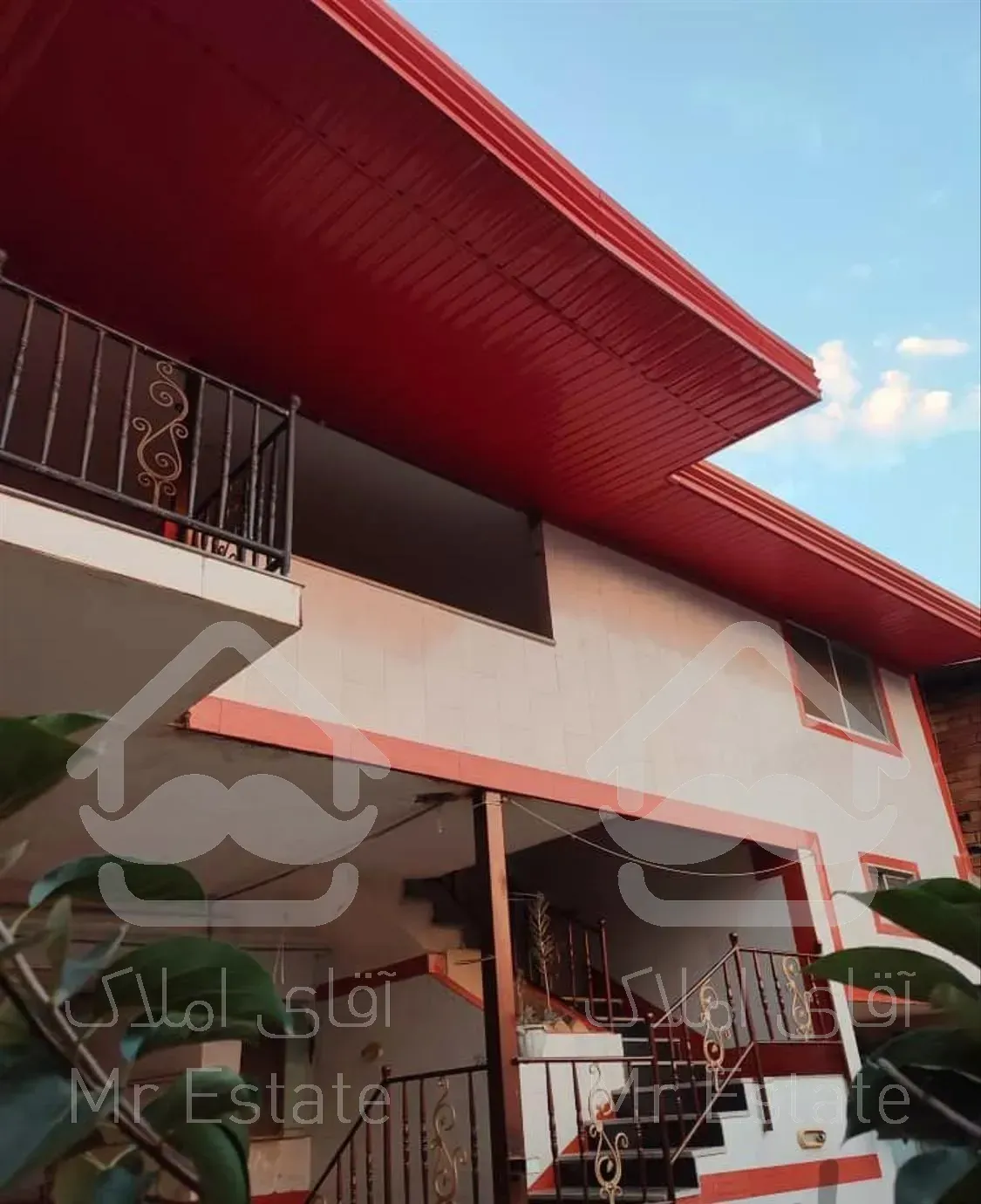 ویلا ۲۴۰ متری خ تهران  آبندانسر