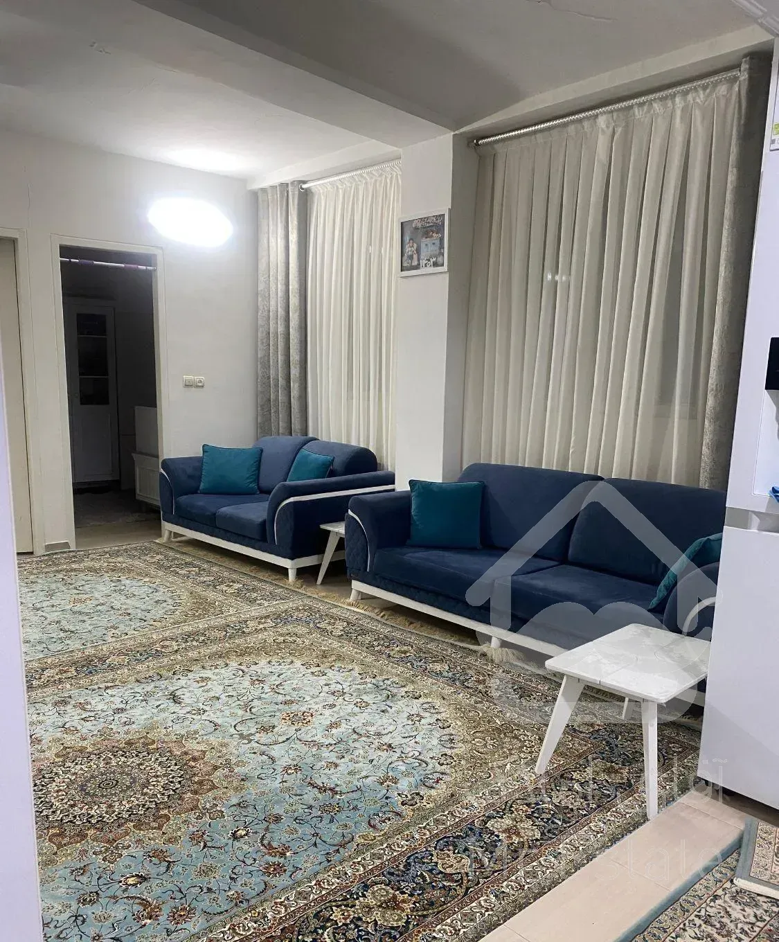 فروش آپارتمان ۶۲ متری ۲ خوابه خیابان دانشگاه