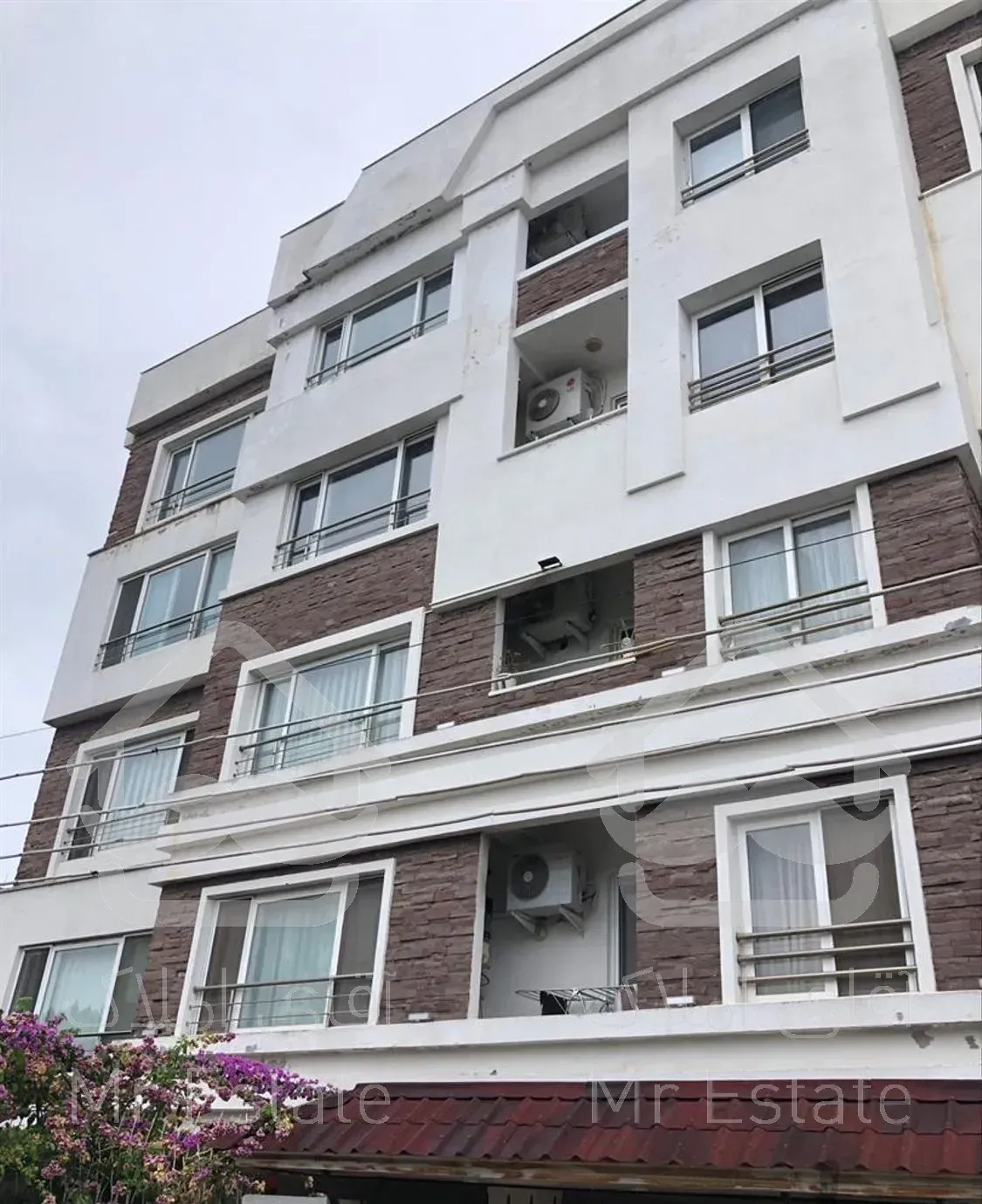 ۱۱۳متر آپارتمان در همافران نوشهر