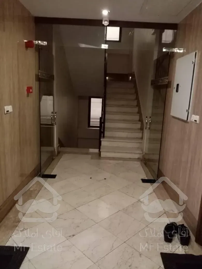 اجاره و رهن آپارتمان زعفرانیه 200  متر لوکس