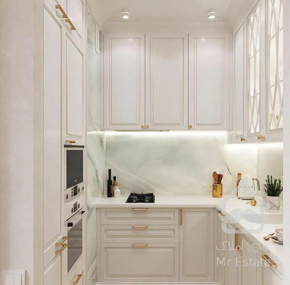 آپارتمان ۲۰۳ متری برج اعیانی قیطریه شاهکار مهندسی/مشاعات آبی