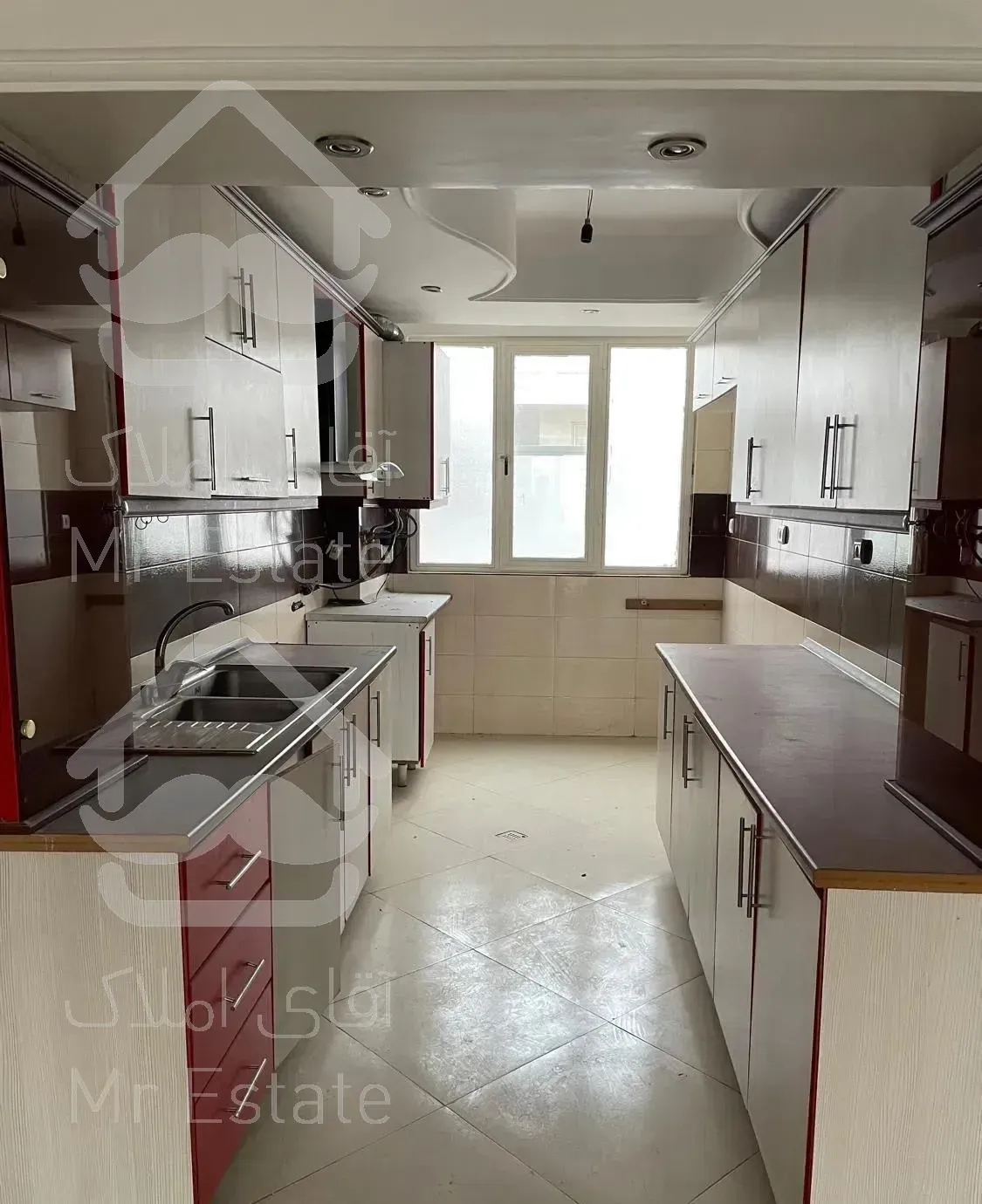 اپارتمان یکجا موقعیت اداری قواره ۳۰۰ متری