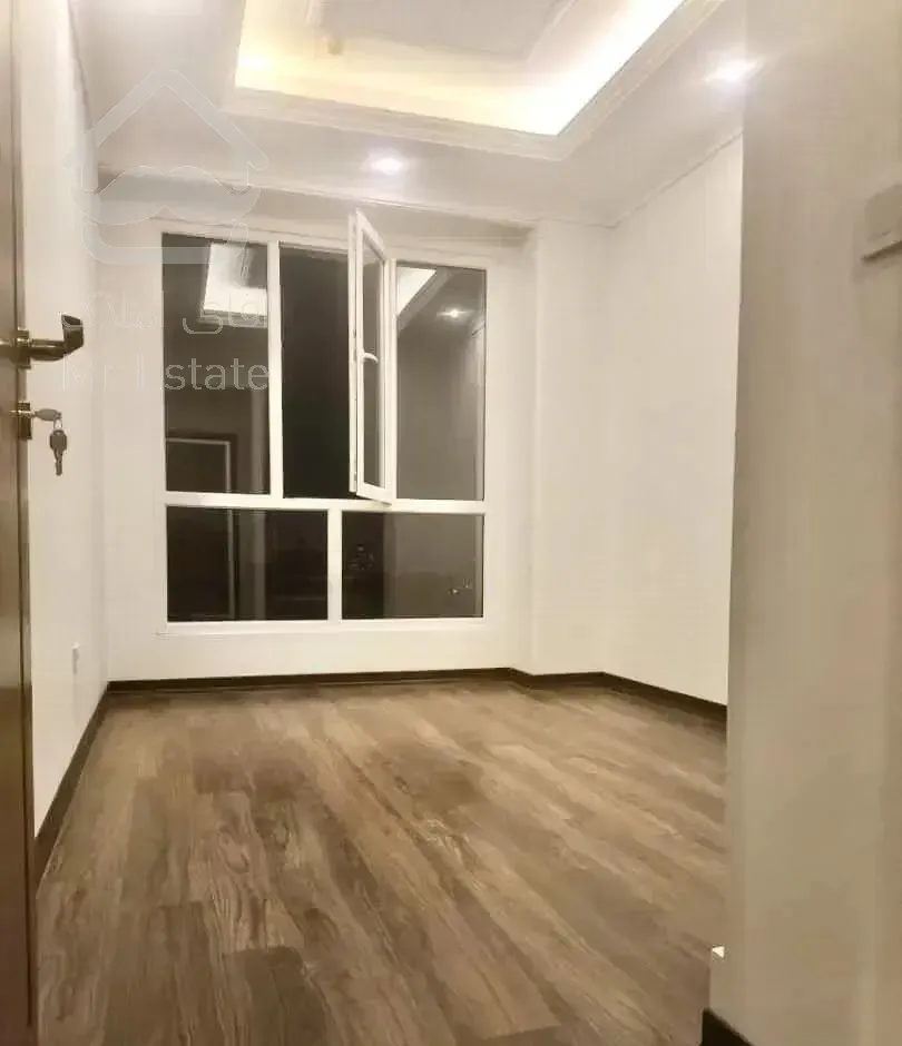 پاسداران/۱۲۰متر/۲خواب/کلید نخورده