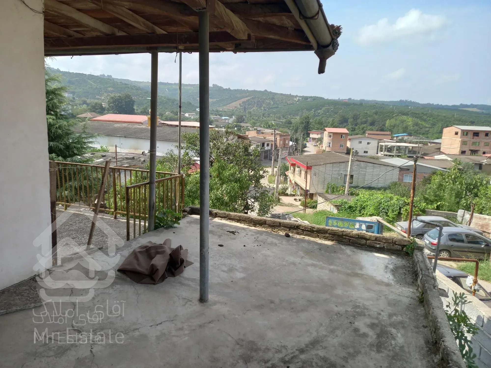 خانه‌ی حیاط دار روستایی