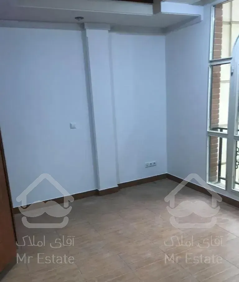 ۱۰۰ متر تکواحدی