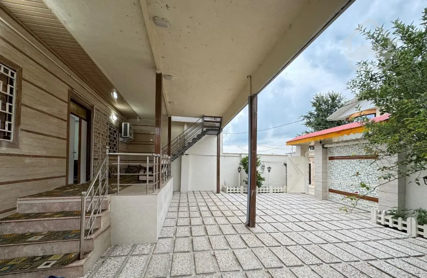 فروش ویلا ۲۳۰ متری جاده قلعه رودخان