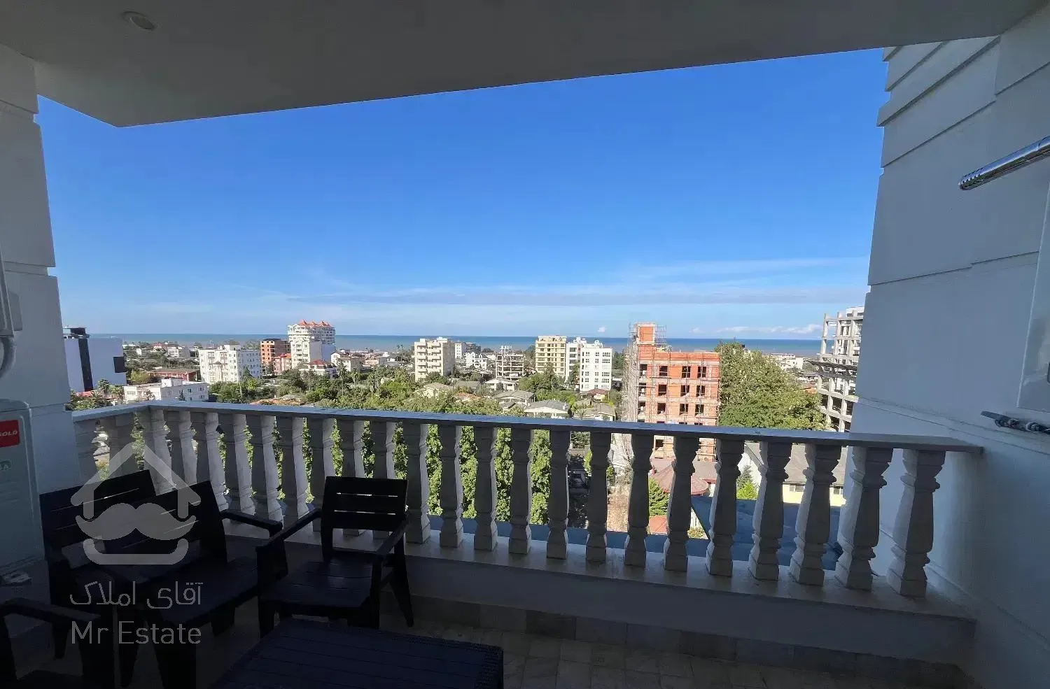 آپارتمان ۱۳۰ متری ویو ابدی دریا سلمانشهر مازندران