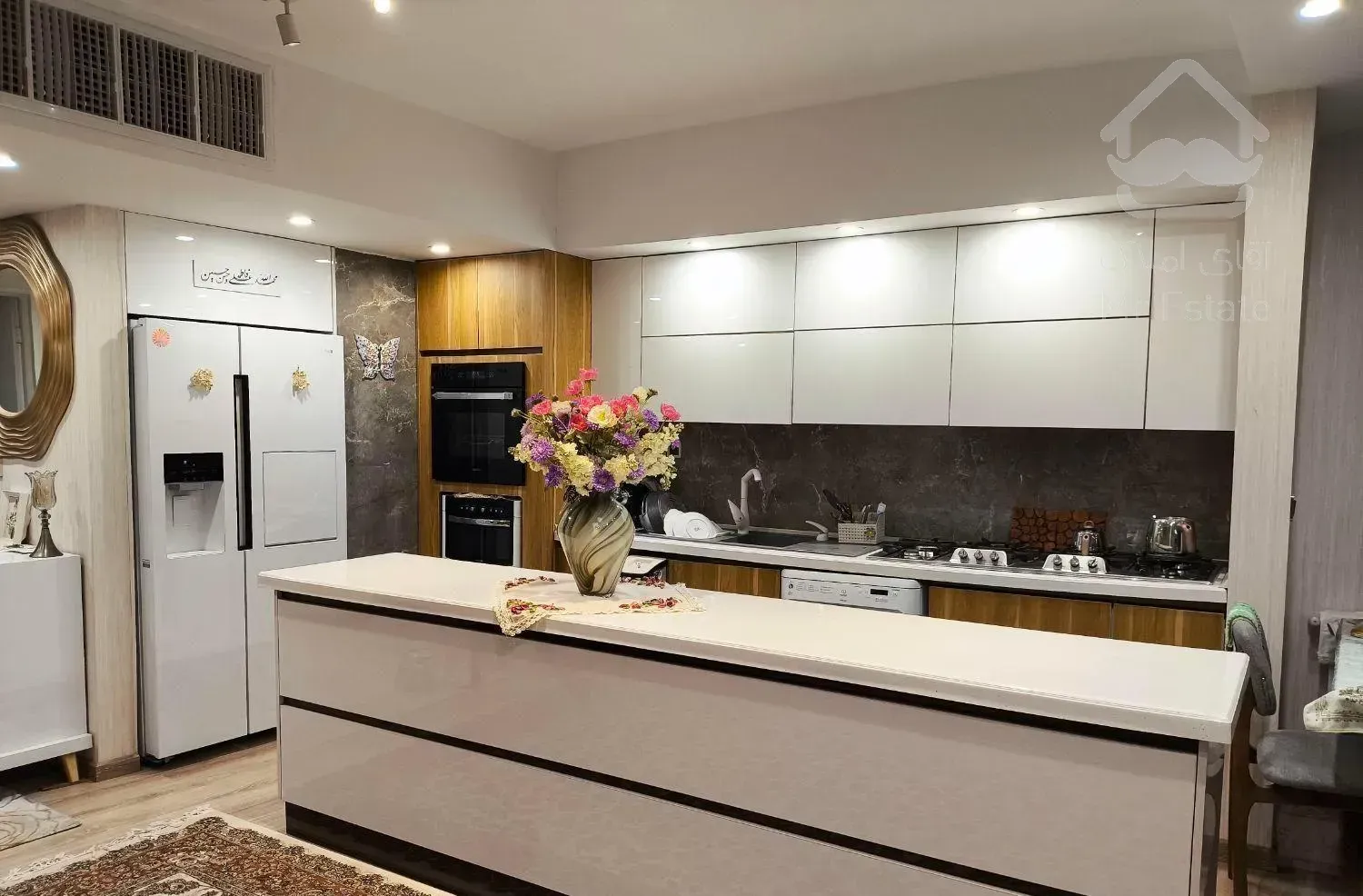 ۱۱۲ متر شیخ بهایی شمالی فول بازسازی شده