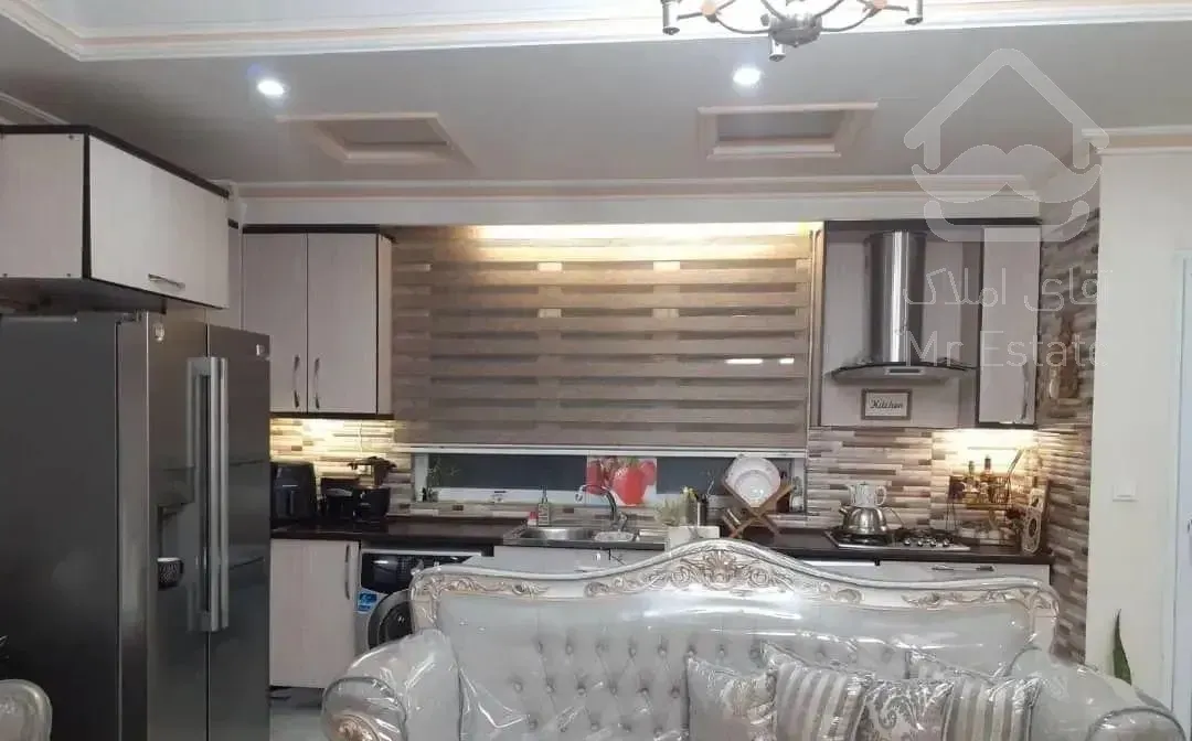 ۵۳متر/فول امکانات/گذر۱۰متری/استاد معین