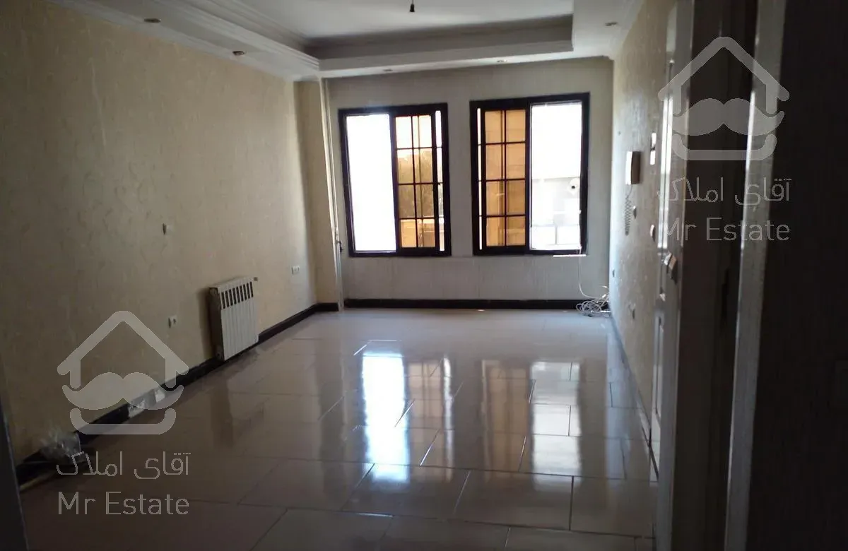 آپارتمان خوش نقشه و خلوت