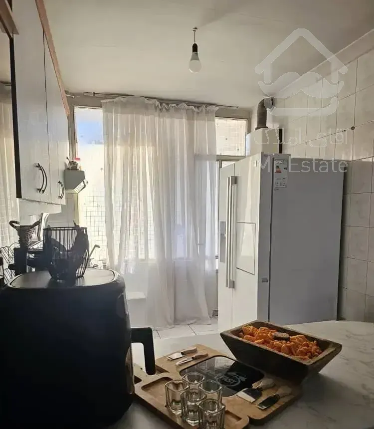 71متر /1خواب /فول /روبه افتاب /نیک نژاد جنوبی